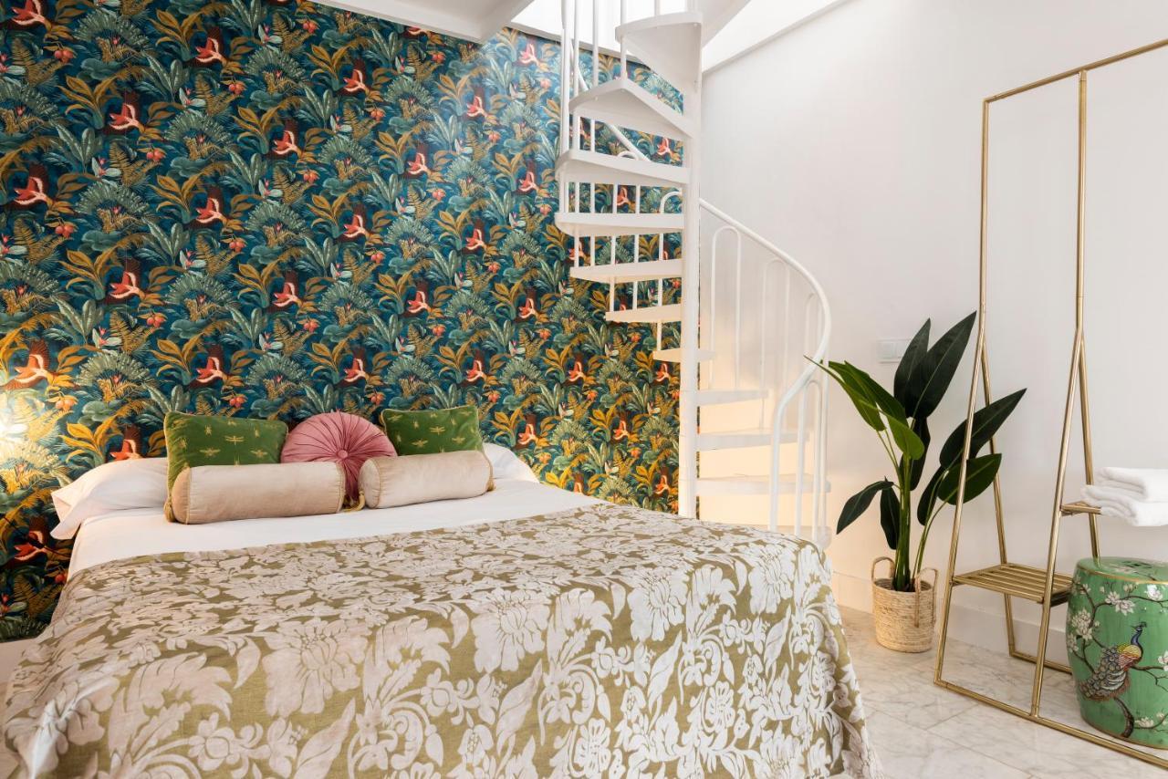 Monkeys Apartments Luxury Penthouse Cathedral & Terrace Siviglia Esterno foto